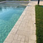 Realizzazione a bordo piscina con Five Stone Marmorizzato