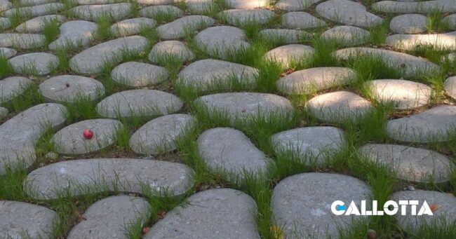 Acciottolato Erboso è una pavimentazione drenante per ambienti esterni