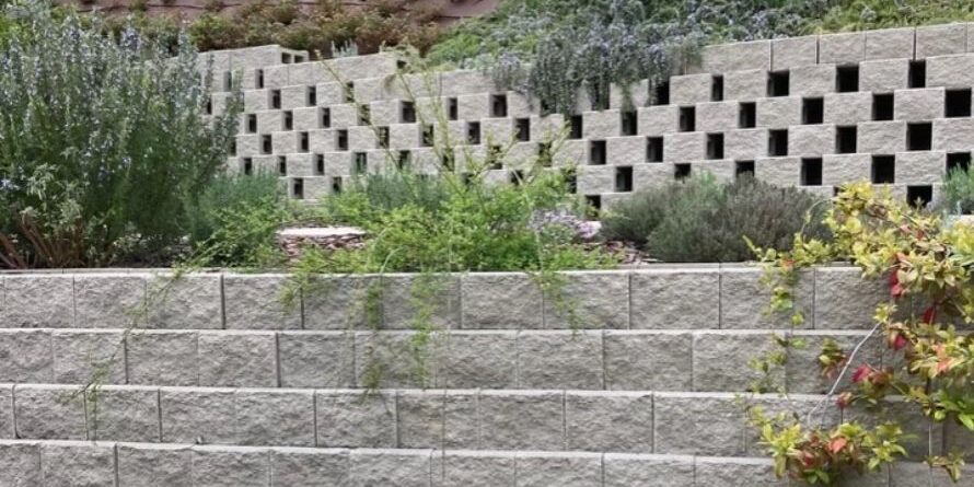 Gallotta spa – Muri a secco e muraglia splittata, il confine tra natura e architettura